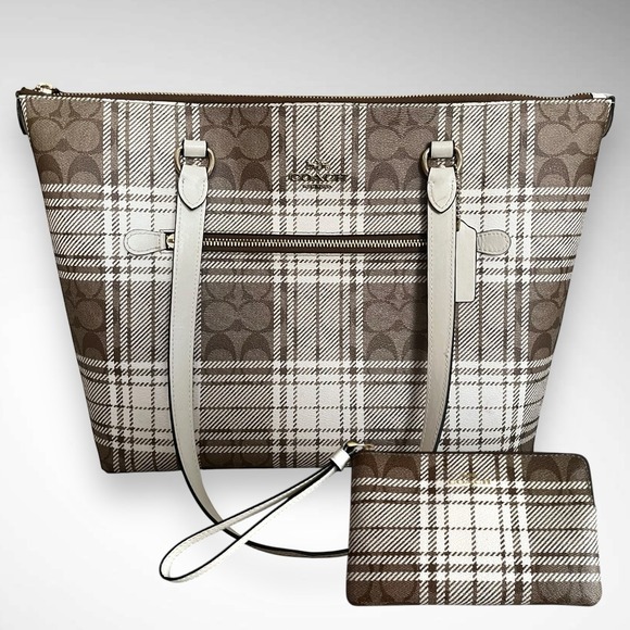 Coach Handbags - Coach Tan and Cream Checkered Tote Bag
